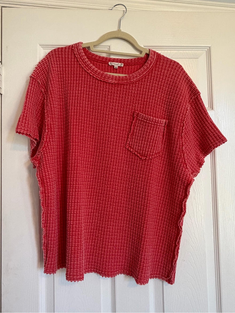 Easel Coral-Red Waffle Knit Short Sleeve Top
